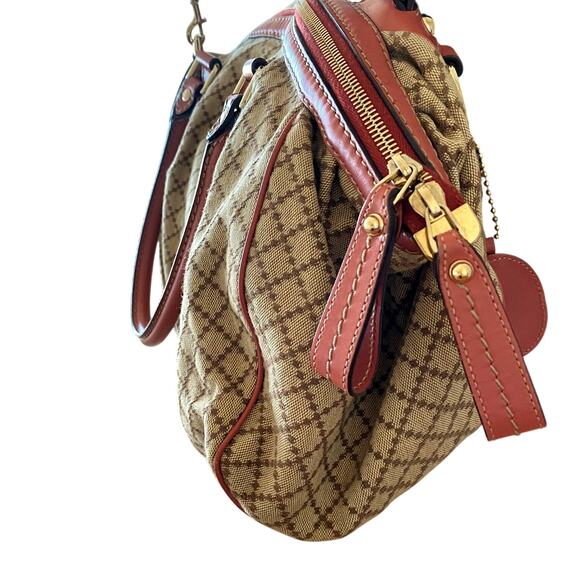 Authentic Gucci Canvas & Pink Leather Shoulder Bag - Picture 13 of 16